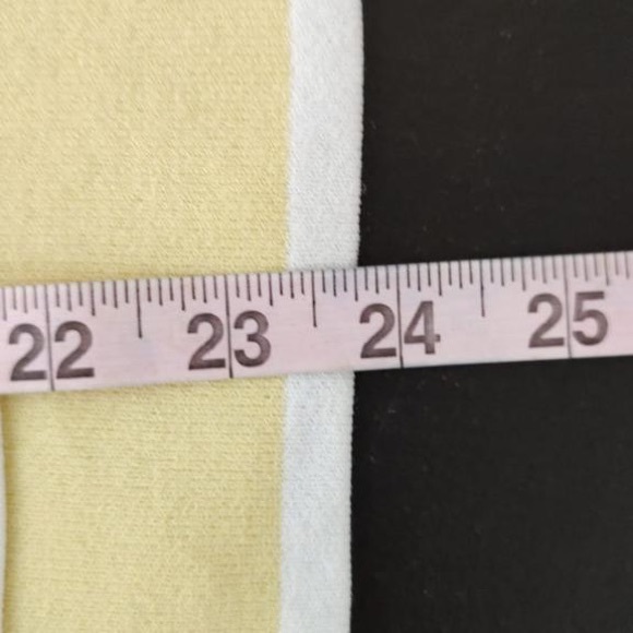 Due Per Due Collection M Sweater Women’s Yellow W/white Piping Open Cardigan. - Picture 8 of 8